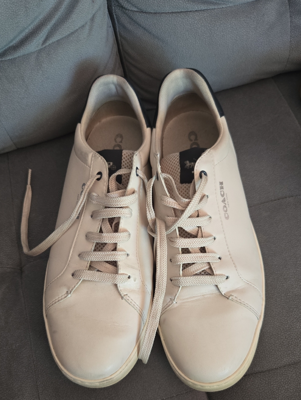 Coach Men’s Cream Low-Top Leather Sneakers